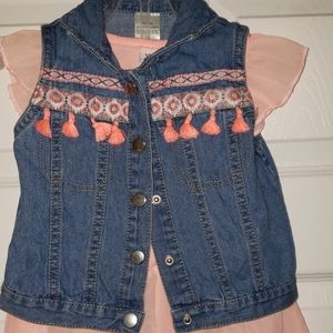Little Las Jean vest, pants, and top set